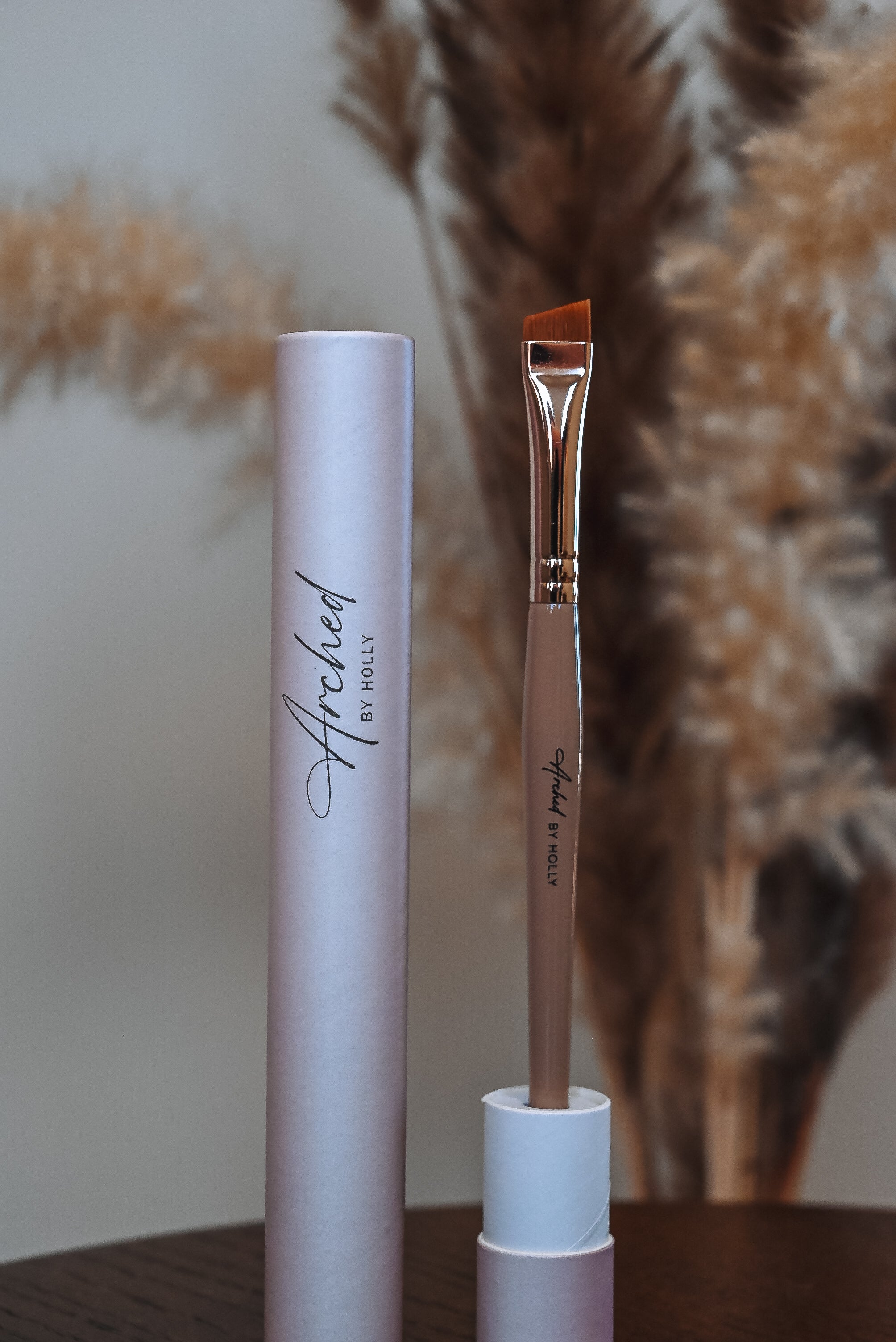 Brow sculpting brush